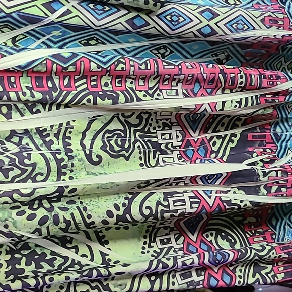 Unity Petite LG - Picture 3 of 4